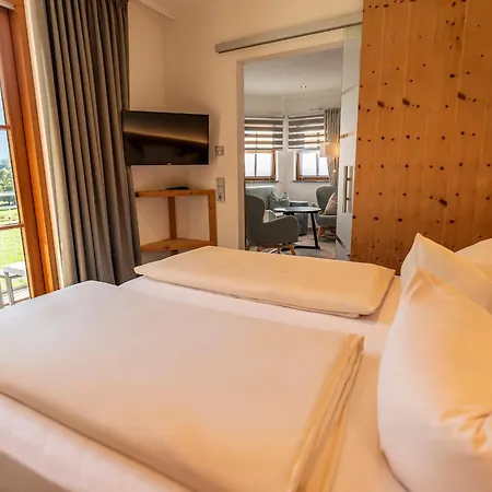 Arnika Garni Hotel